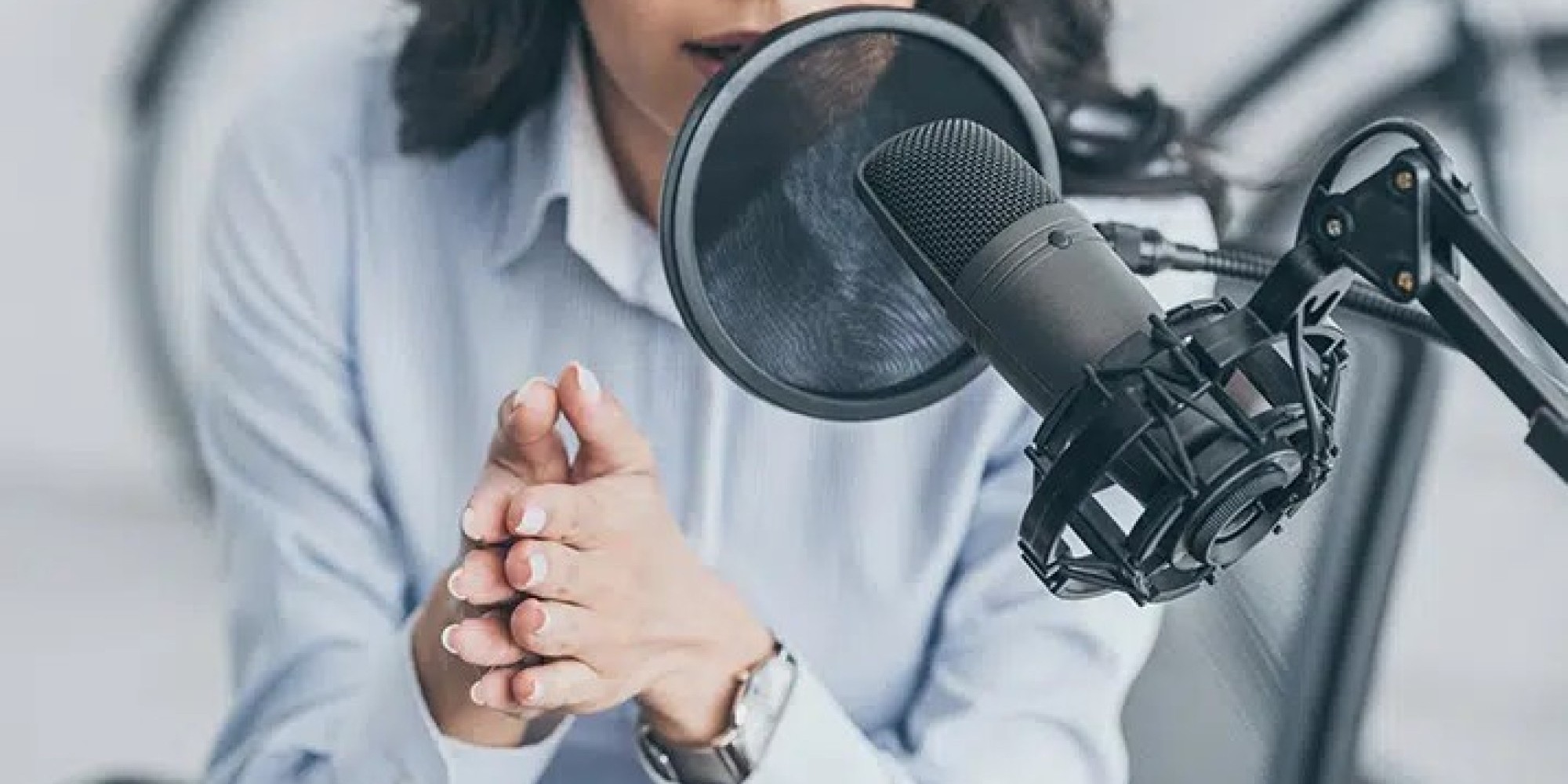 Pré-candidatos, apresentadores e comentaristas de rádio e TV devem se afastar de seus programas