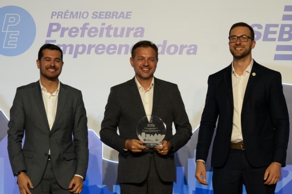 Encantado conquista o Prêmio Sebrae Prefeitura Empreendedora