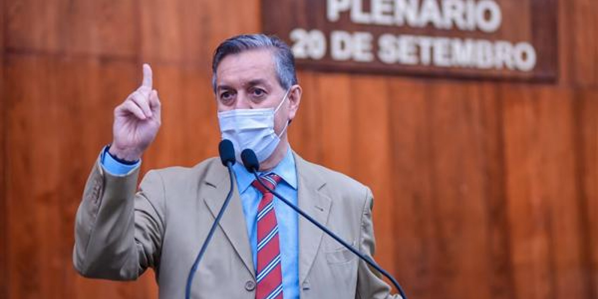 Edson Brum pediu uma revisão nos números Edson Brum pediu uma revisão nos números