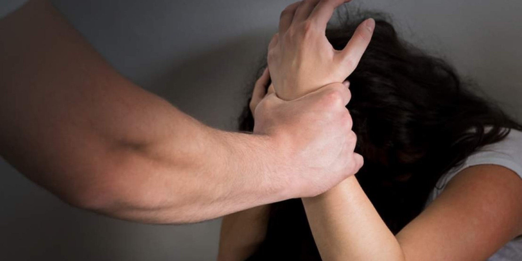Mulher apanhava e era medicada sem necessidade pelo companheiro