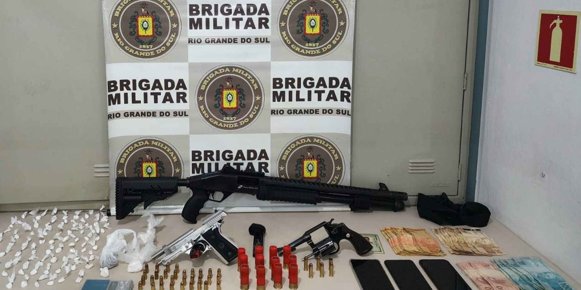 Um morto e quatro feridos é o saldo de tiroteio em bar de Lajeado 