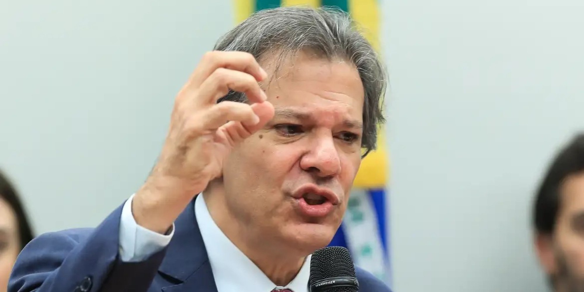 Lula deve anunciar hoje socorro às empresas do RS com nova linha de crédito