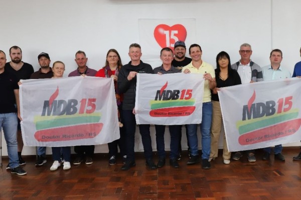 Álvaro e Leandro confirmam pré-candidatura pelo MDB em Doutor Ricardo