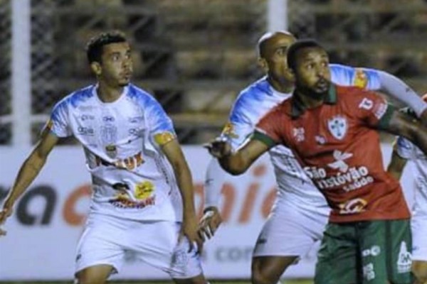 Padu Carvalho inicia recuperação após lesão 