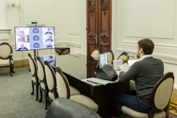  Leite agradeceu a disposição dos parlamentares, -não só no repasse de recursos, mas na interlocução com o governo federal-