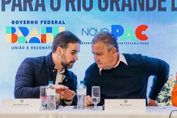 Ministro Rui Costa anuncia fundo para obras de reconstrução do estado