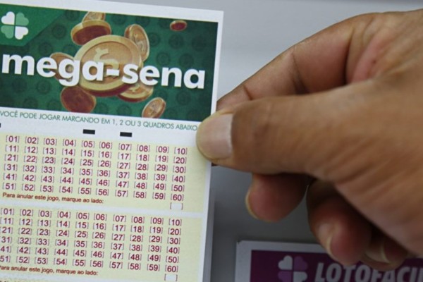 Mega-Sena acumula e próximo concurso deve pagar R$ 300 milhões