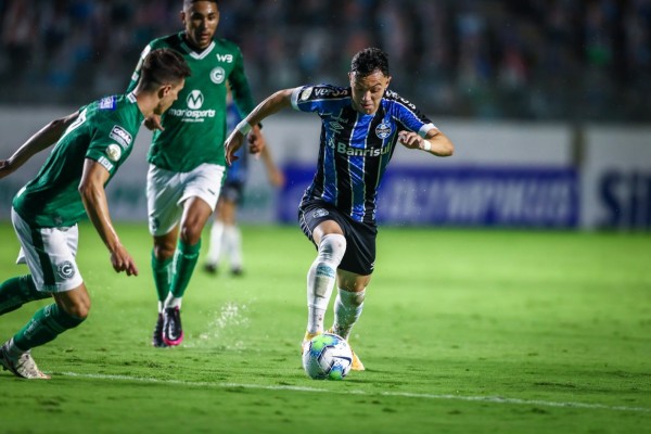 Pepê foi um dos titulares que jogou em Goiânia 