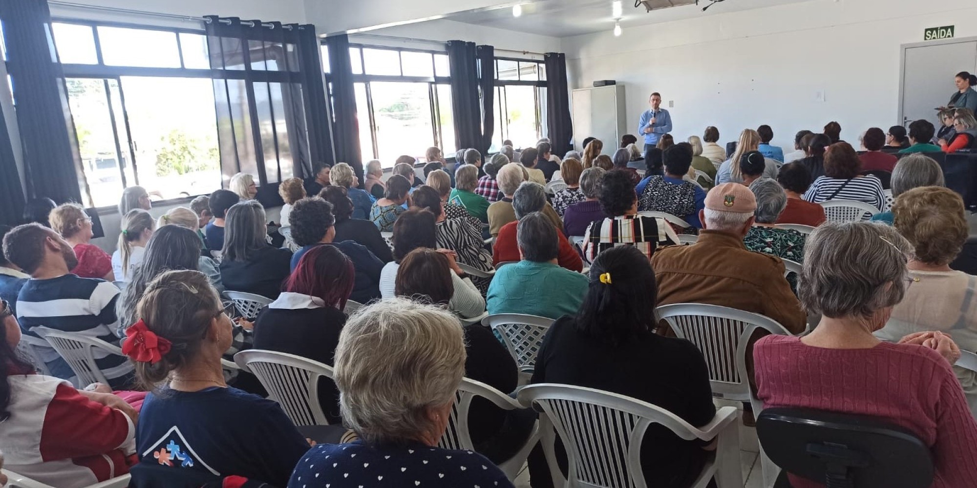 Doutor Jonathan Maboni palestrou em Roca Sales