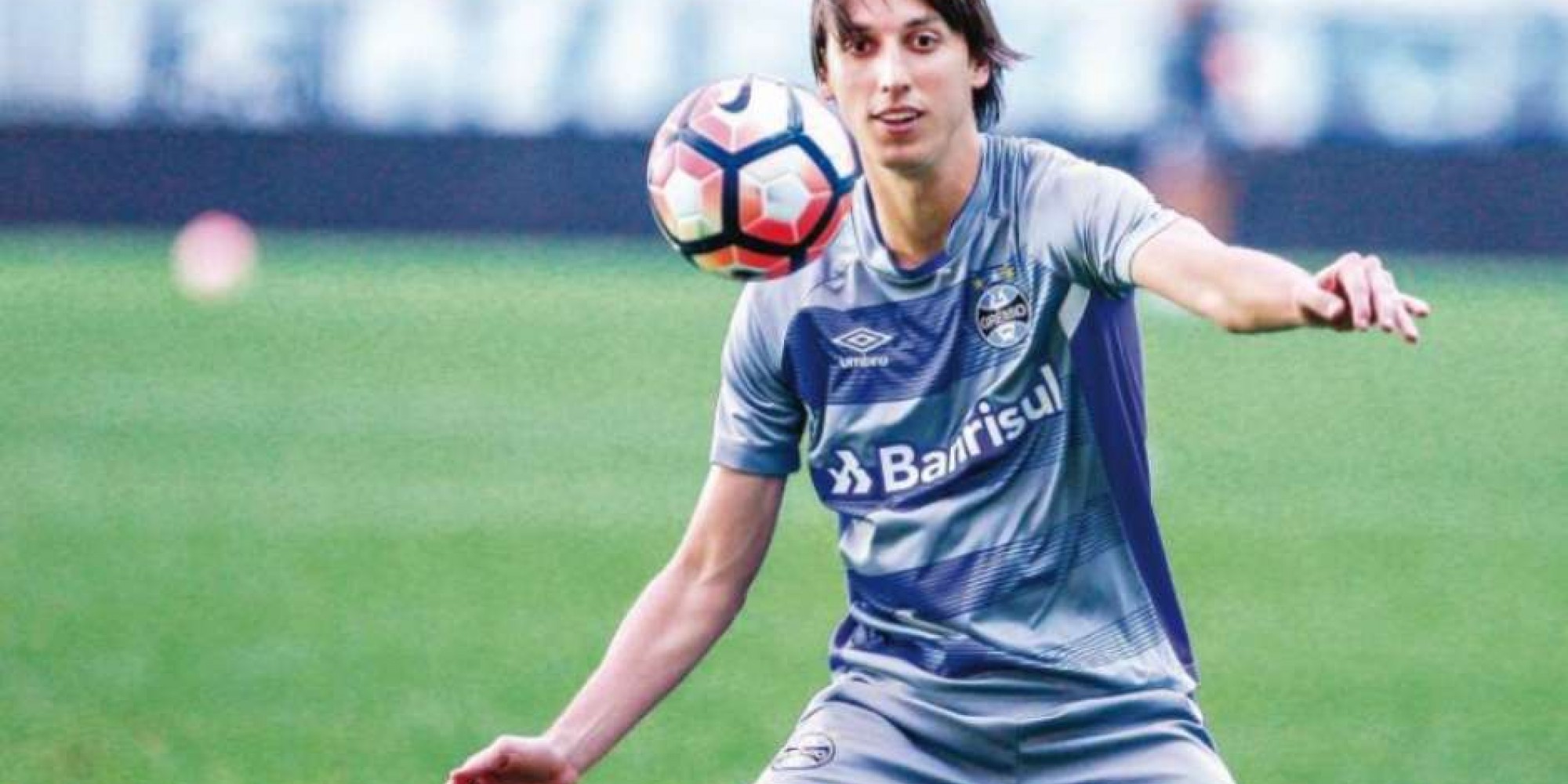 Grêmio confirma Geromel fora dos gramados por dois meses 