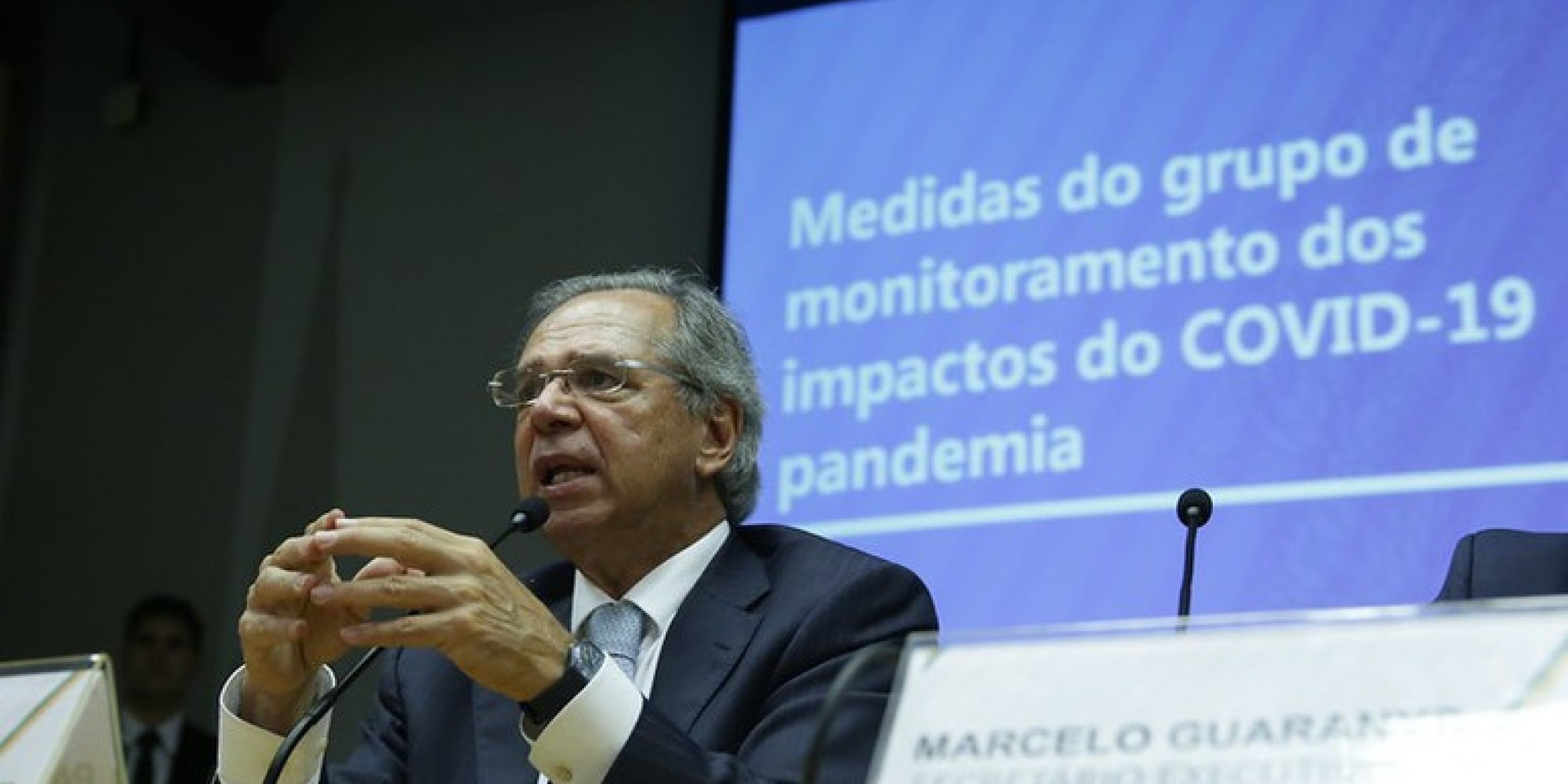 Ministro Paulo Guedes anuncia medidas do grupo de monitoramento dos impactos do COVID-19 pandemia 