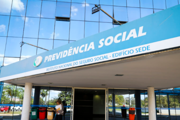 No período de março a setembro de 2020 agências também ficaram fechadas