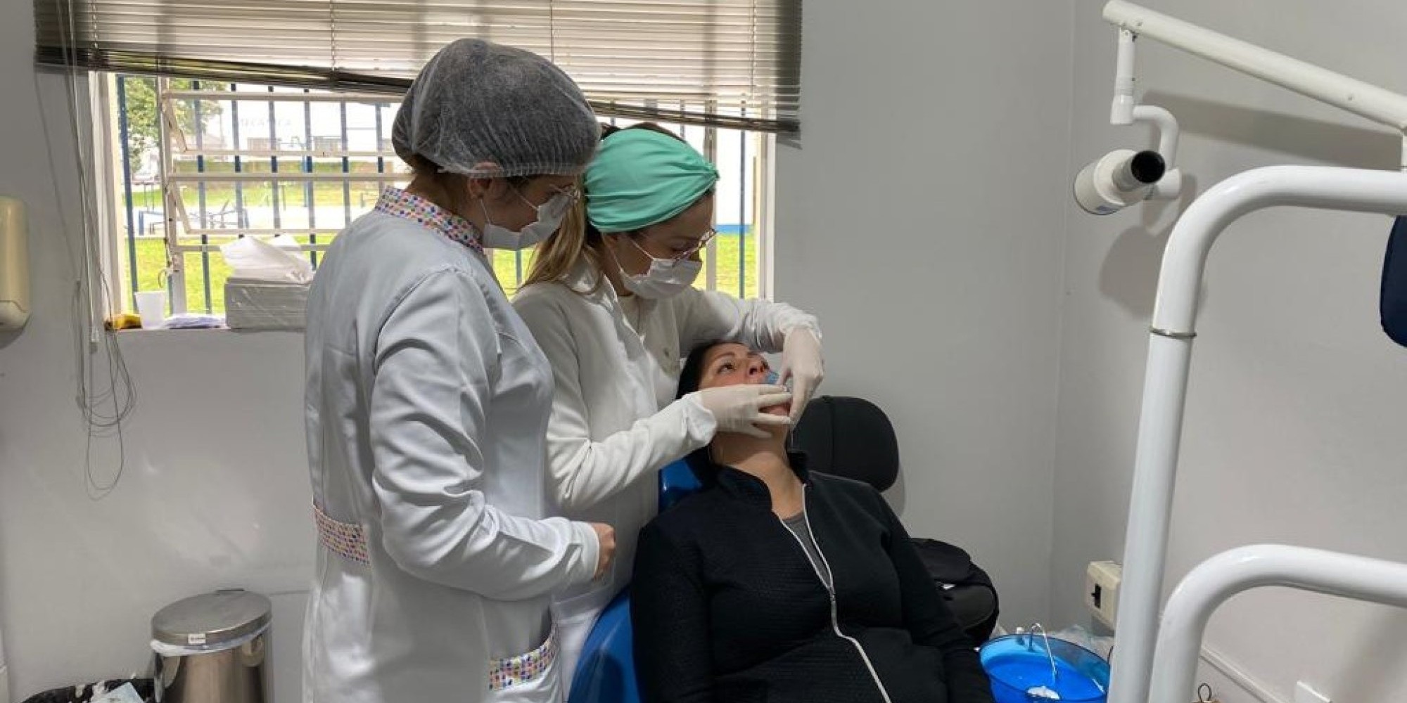 Mutirão de próteses dentárias beneficia mais de 60 pacientes