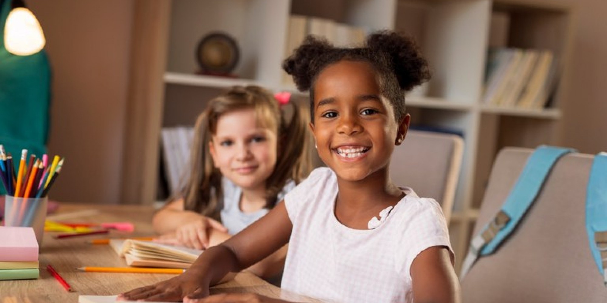 Programa destina dinheiro diretamente às escolas, sem intermediários Programa destina dinheiro diretamente às escolas, sem intermediários