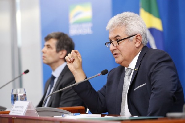 Coletiva de imprensa com os ministros Nelson Teich (Saúde) e Marcos Pontes (MCTIC), no Palácio do Planalto, para tratar sobre as ações de enfrentamento à Covid-19
