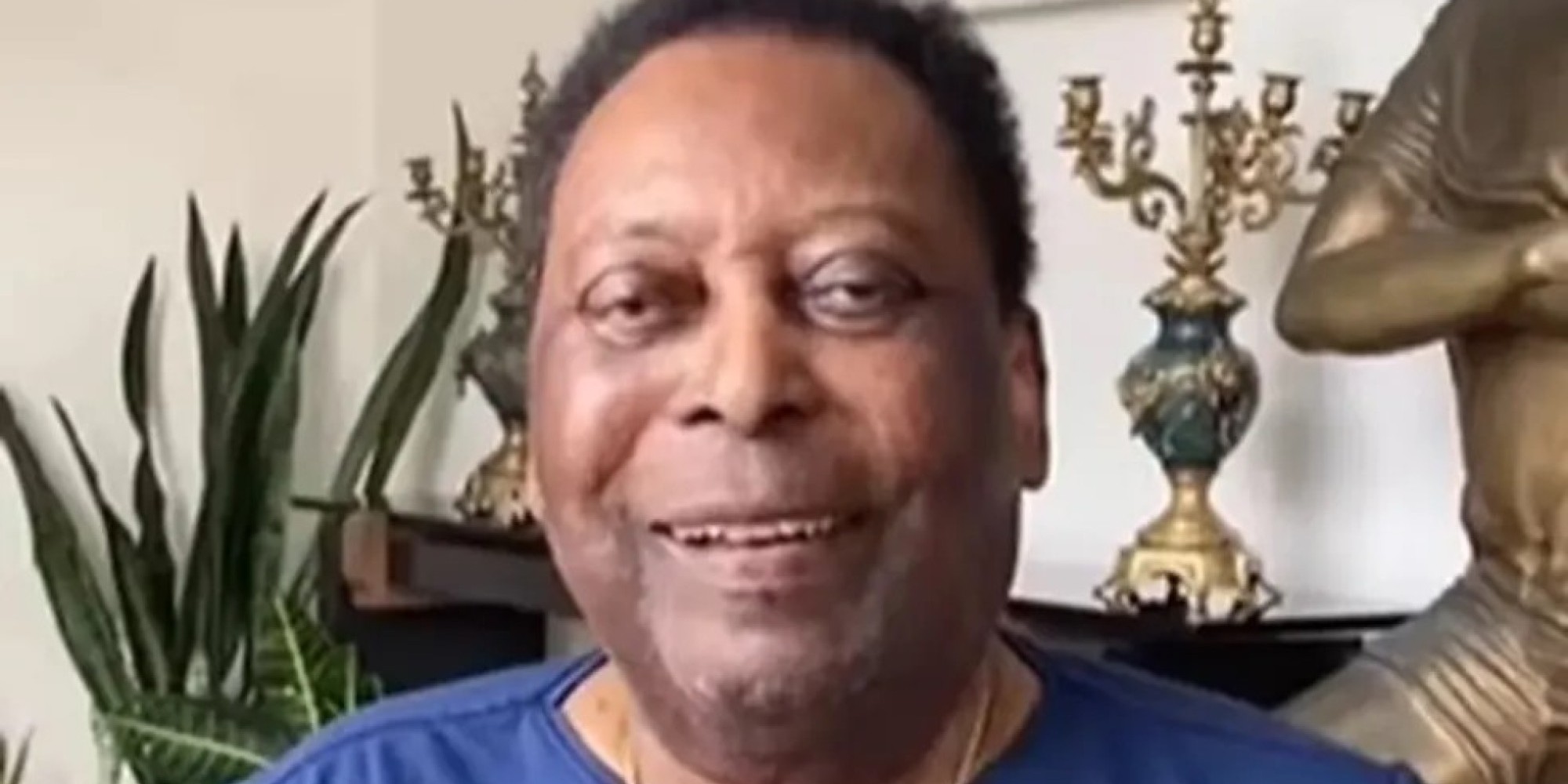 Em meio a Copa o “Rei” é internado novamente