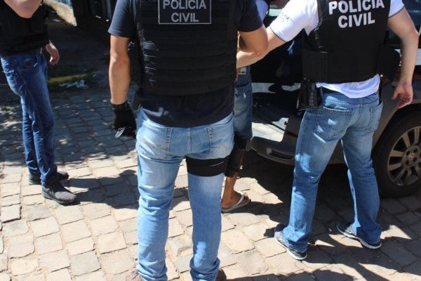 Crime ocorreu na segunda-feira (3) no bairro 