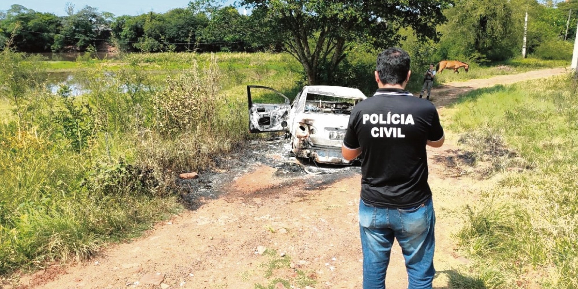 Familiares buscam liberação dos corpos na Capital Familiares buscam liberação dos corpos na Capital