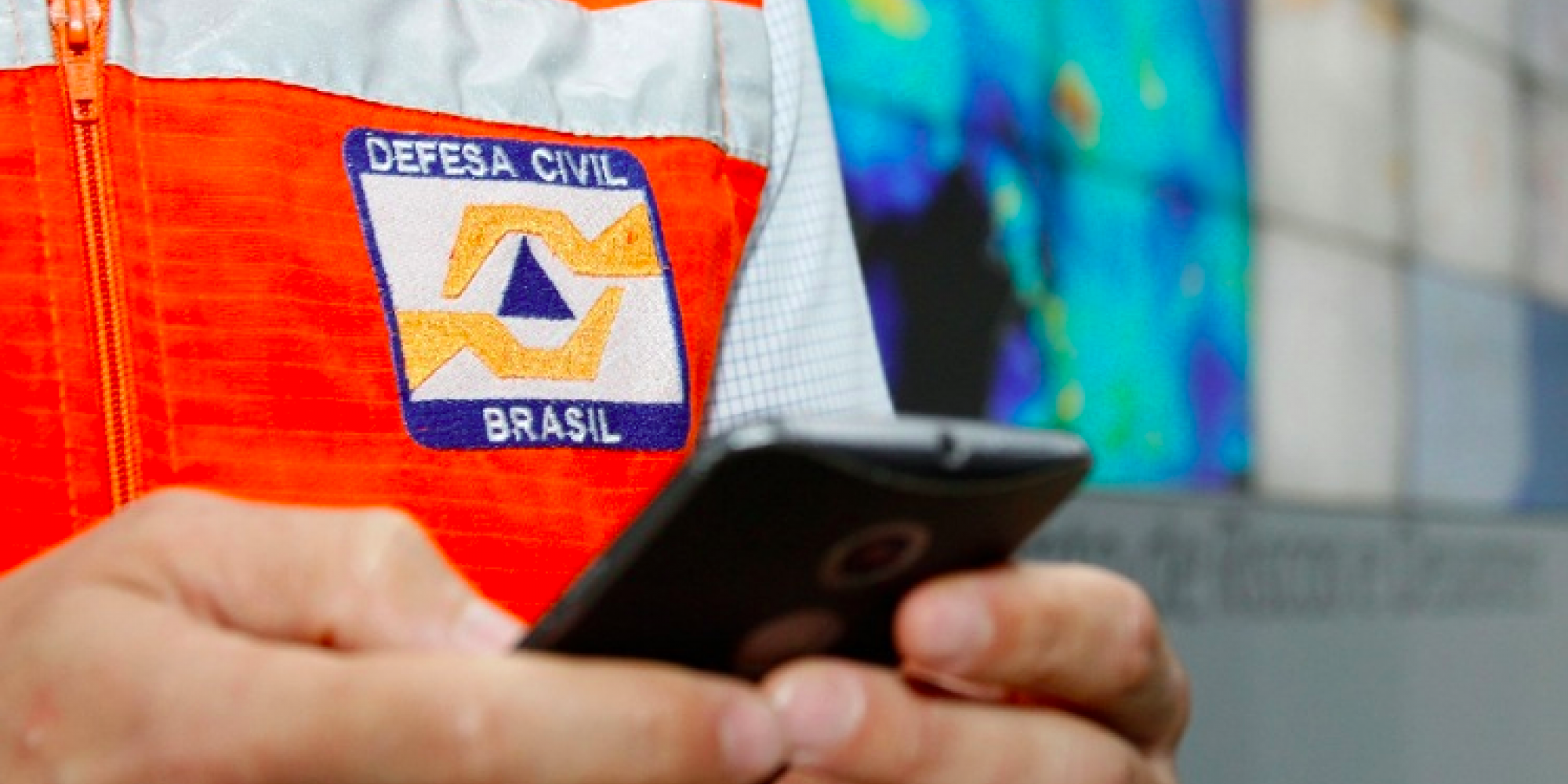 A mensagem reforça cuidados que os cidadãos devem ter para conter o avanço da contaminação pelo vírus 