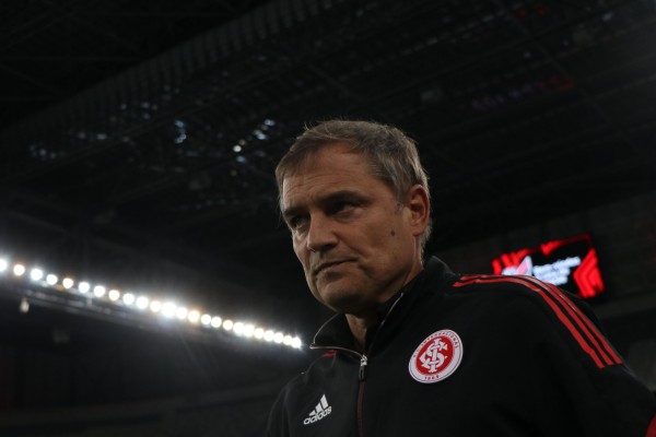 Inter se mantém instável no Brasileirão