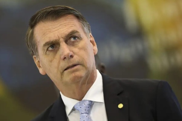 STF determina uso de tornozeleira eletrônica e recolhimento noturno a Jair Bolsonaro