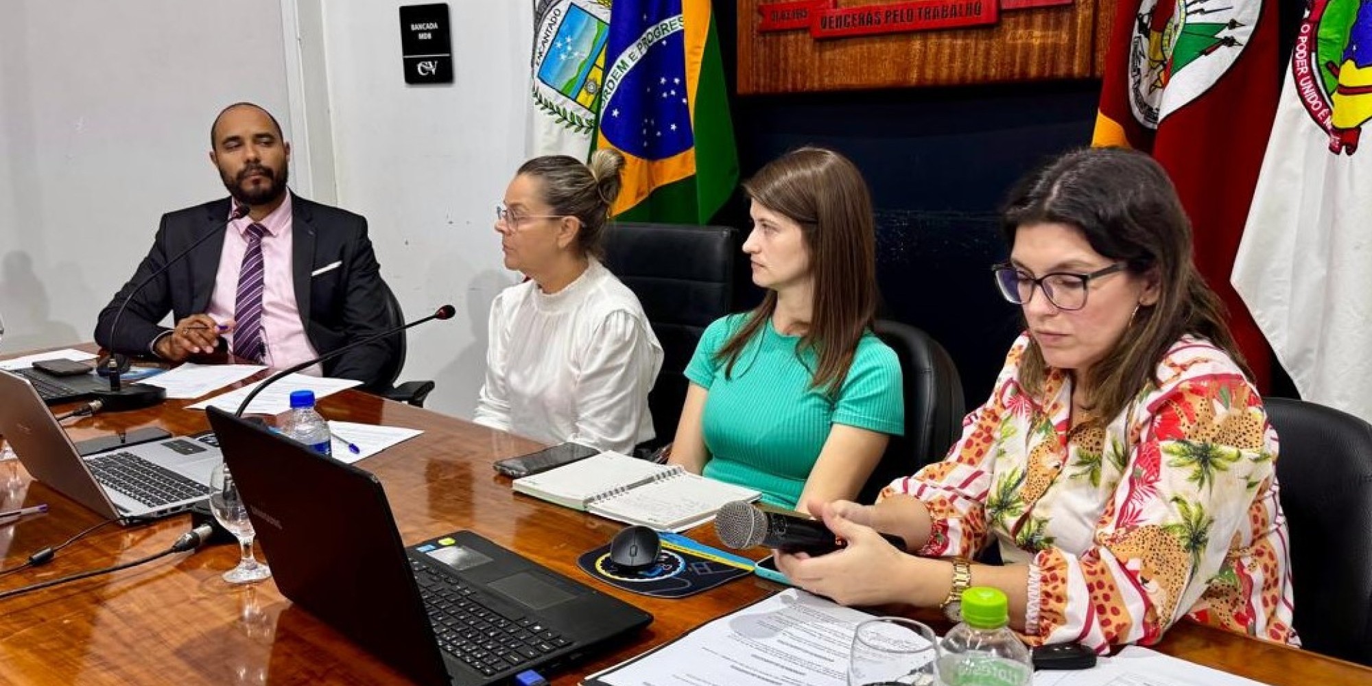 Vereadores recebem informações sobre as moradias para atingidos pelos eventos climáticos