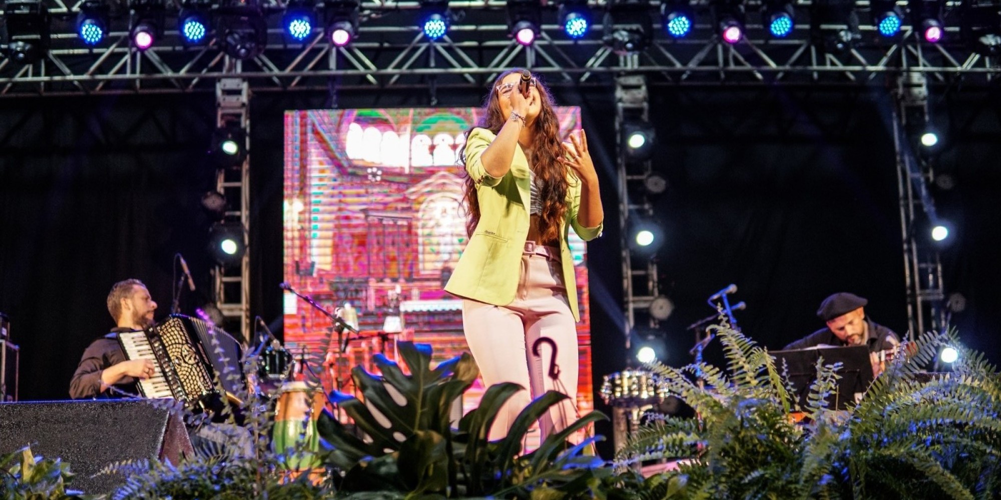 Inédito: Canto da Lagoa encerra inscrições com 822 músicas