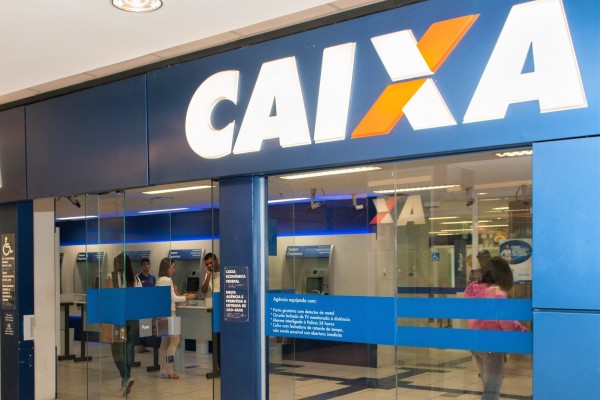 CEF orienta os clientes a acessarem os serviço do banco por meio dos canais digitais