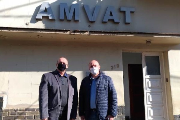  Celso Kaplan (esquerda) e ex-presidente da Amvat, Marcos Martini (direita)