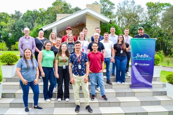 Colaboradores de diversas unidades da Cooperativa participaram do treinamento promovido pela Associação Gaúcha para Qualidade (AGQ) durante o mês setembro