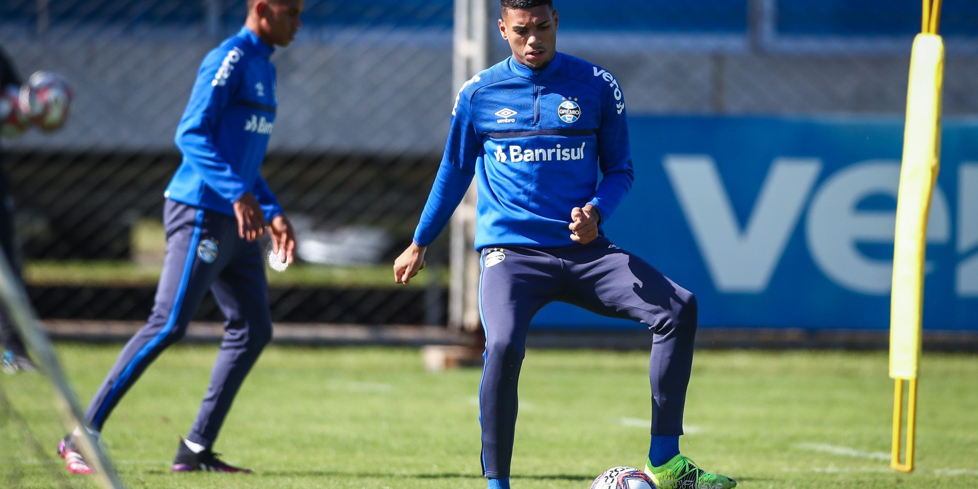 Gauchão: Grêmio e Caxias decidem quem encara o Inter na final