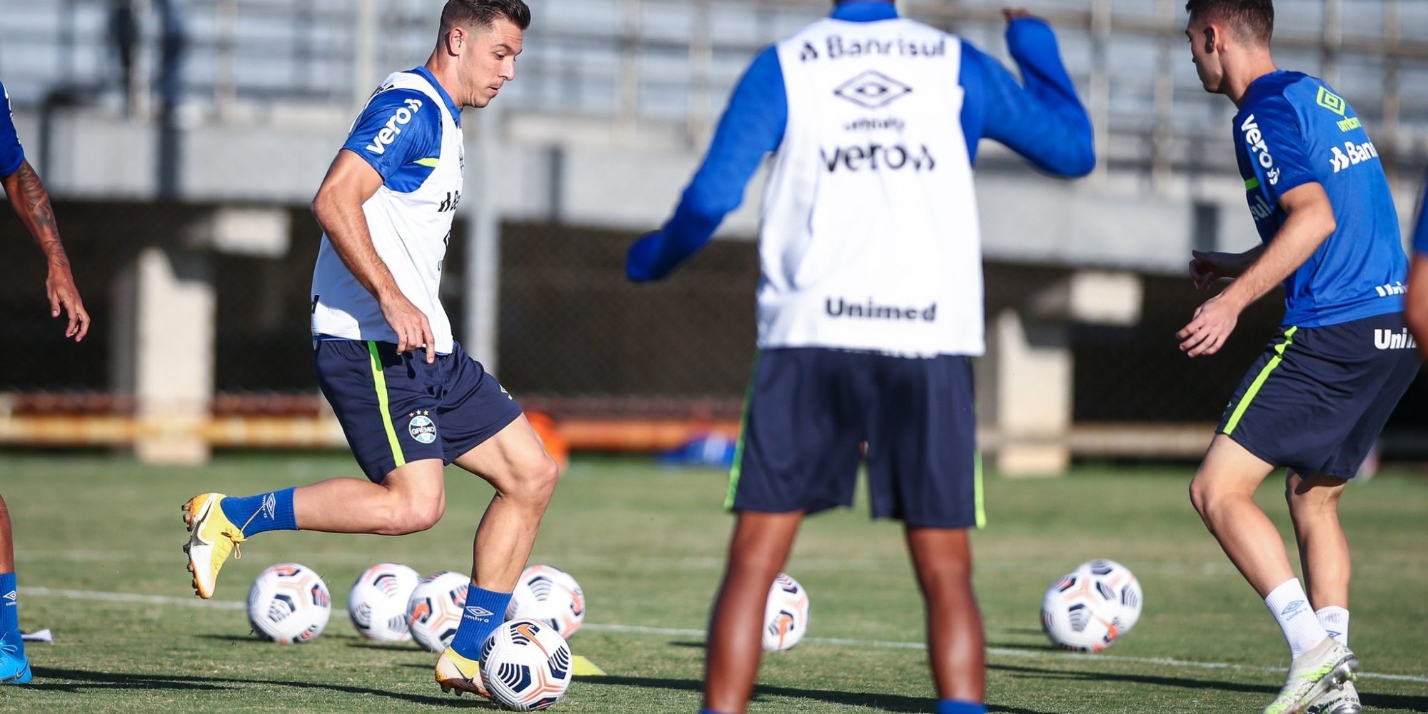 Grêmio busca manter 100% de aproveitamento na competição Grêmio busca manter 100% de aproveitamento na competição