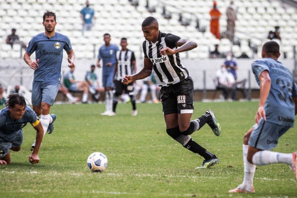 Ceará levou a melhor na abertura do Brasileirão 