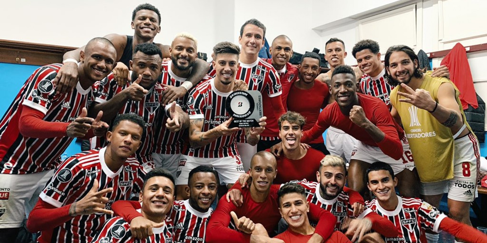 São Paulo eliminou Racing na Argentina 