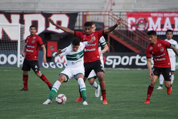 Brasil de Pelotas segue na lanterna 