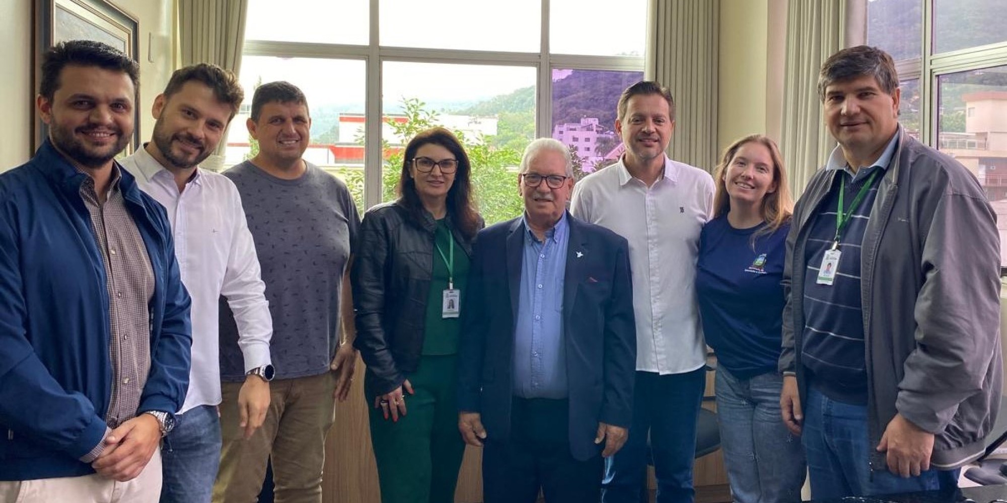 Jonas Calvi transmite o cargo de prefeito para “Baixinho” Orsolin