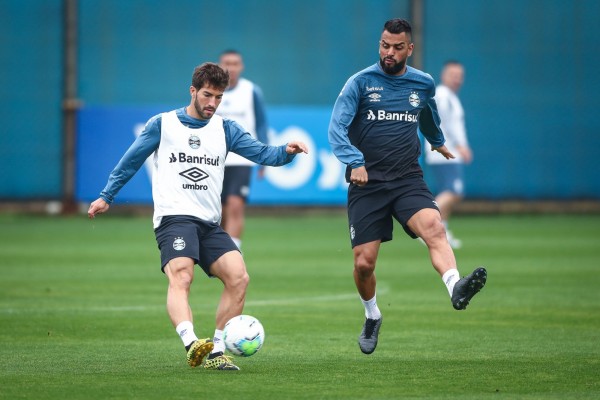 Grêmio tem dúvida no meio-campo onde 
