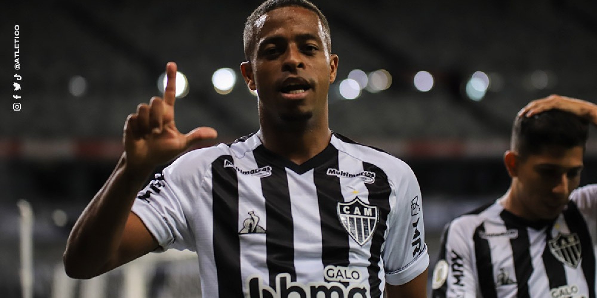 Keno marcou os três gols do Atlético-MG Keno marcou os três gols do Atlético-MG