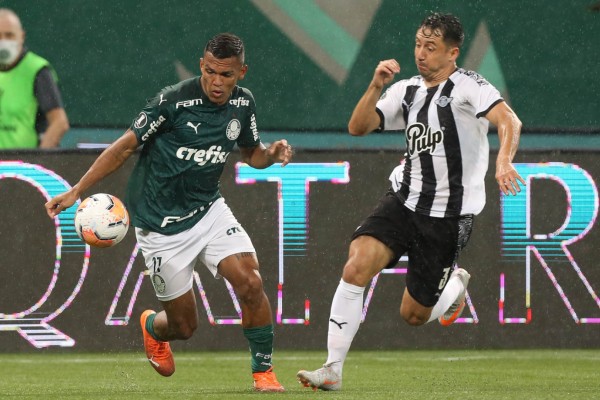 Verdão derrotou paraguaios por 3 a 0