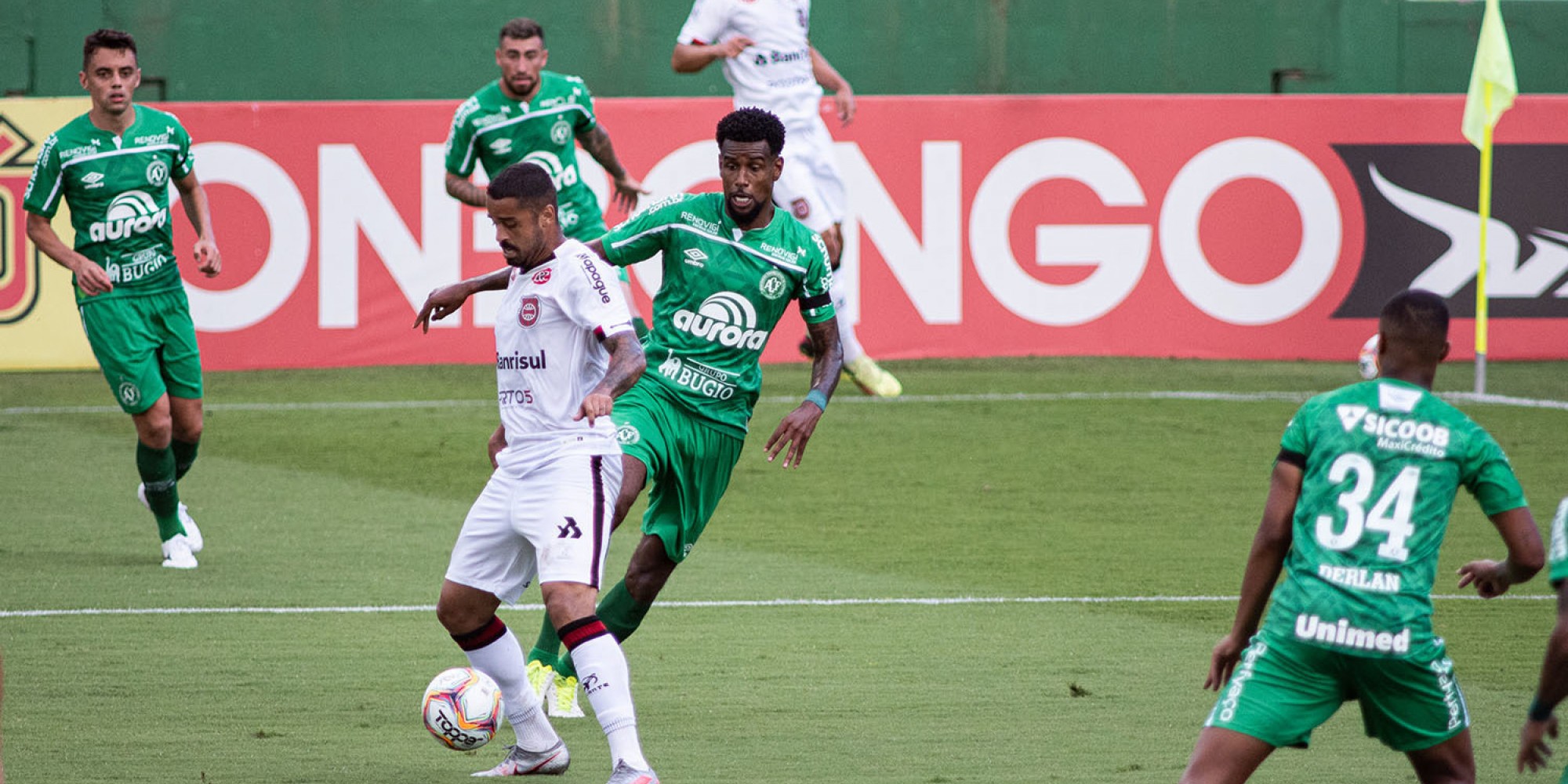 Brasil ficou no 0 a 0 diante da Chapecoense Brasil ficou no 0 a 0 diante da Chapecoense