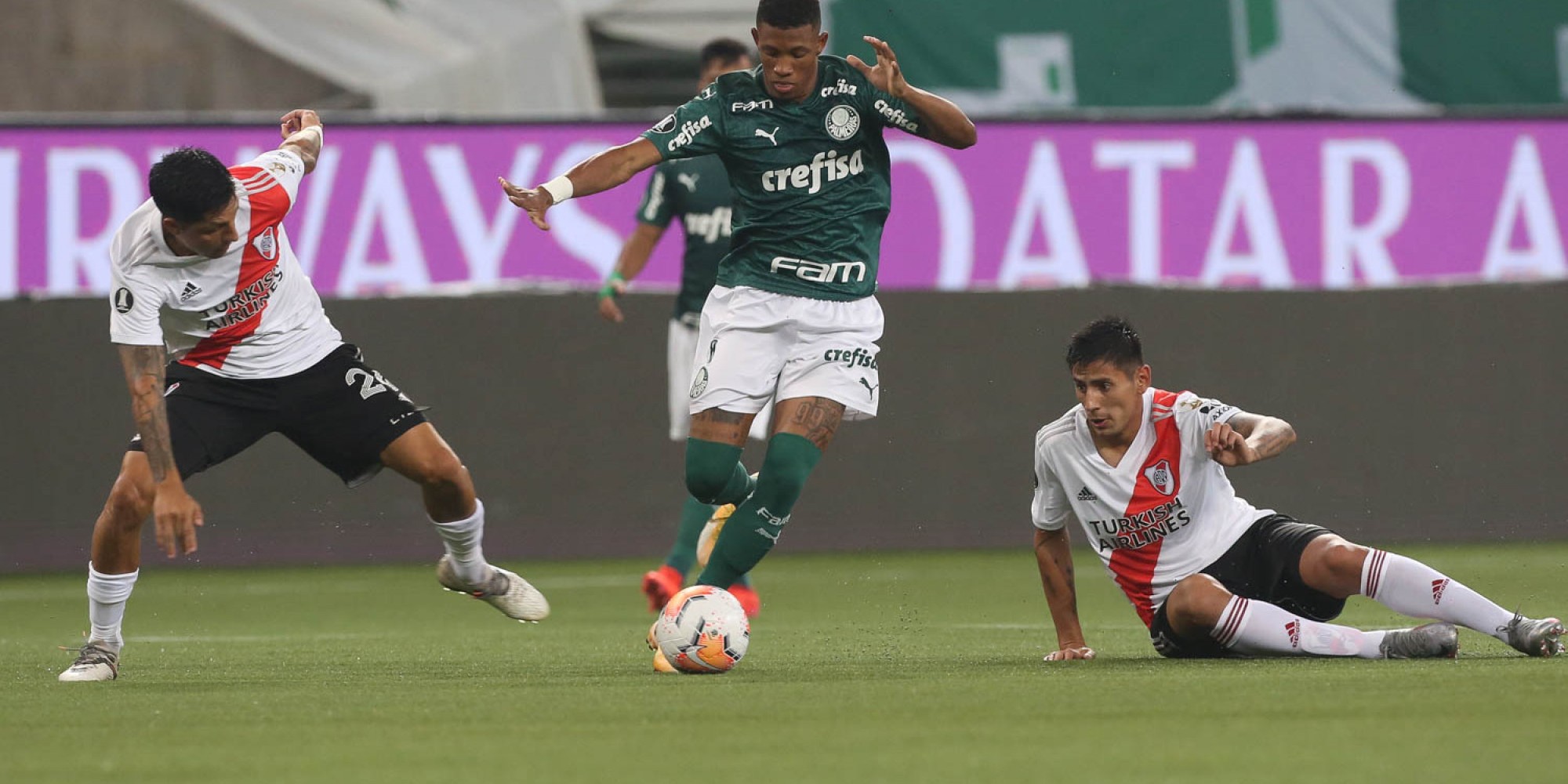 Verdão perdeu por 2 a 0 mas se classificou Verdão perdeu por 2 a 0 mas se classificou
