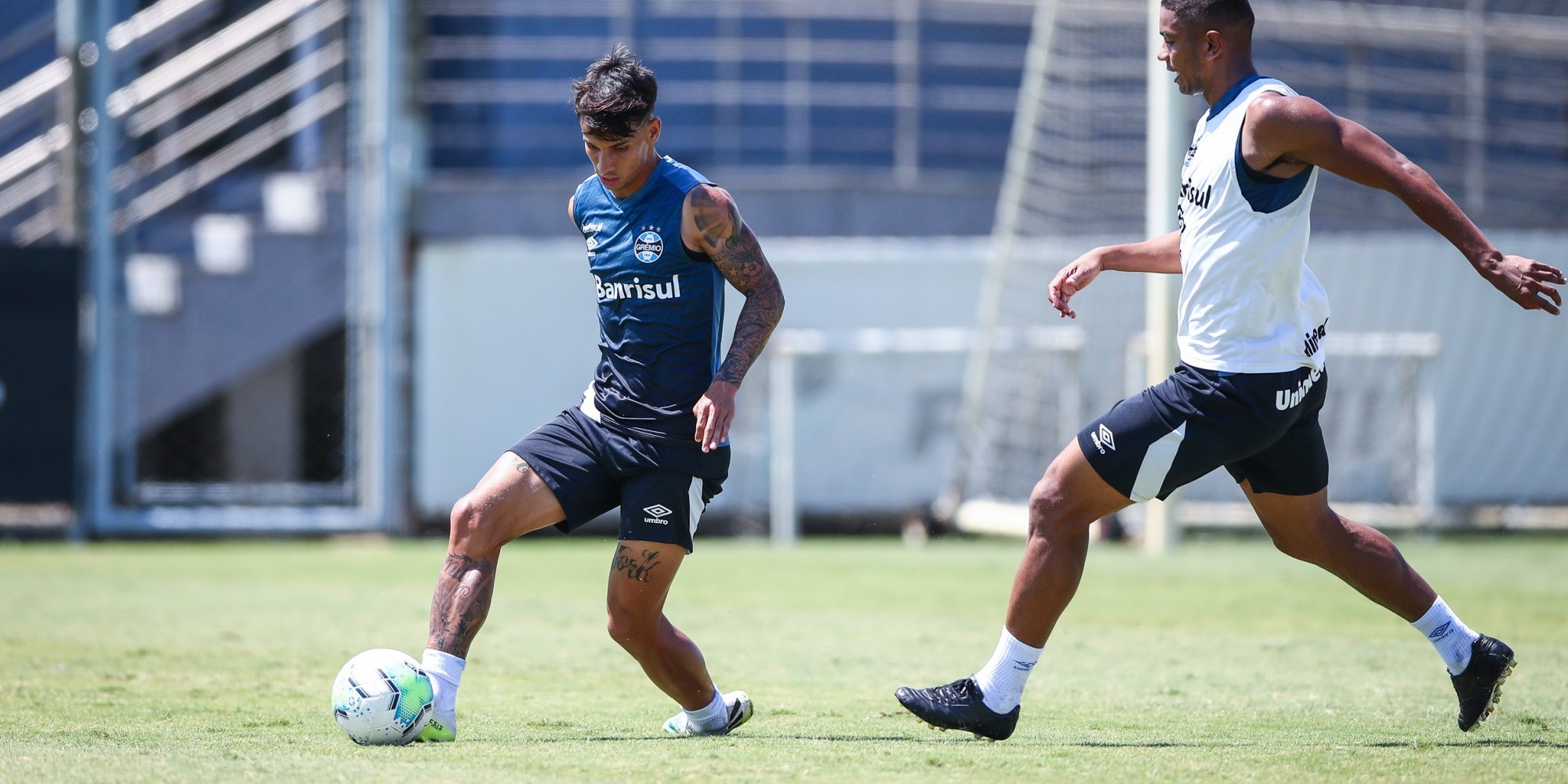 Grêmio testa time antes da final pela Copa do Brasil Grêmio testa time antes da final pela Copa do Brasil