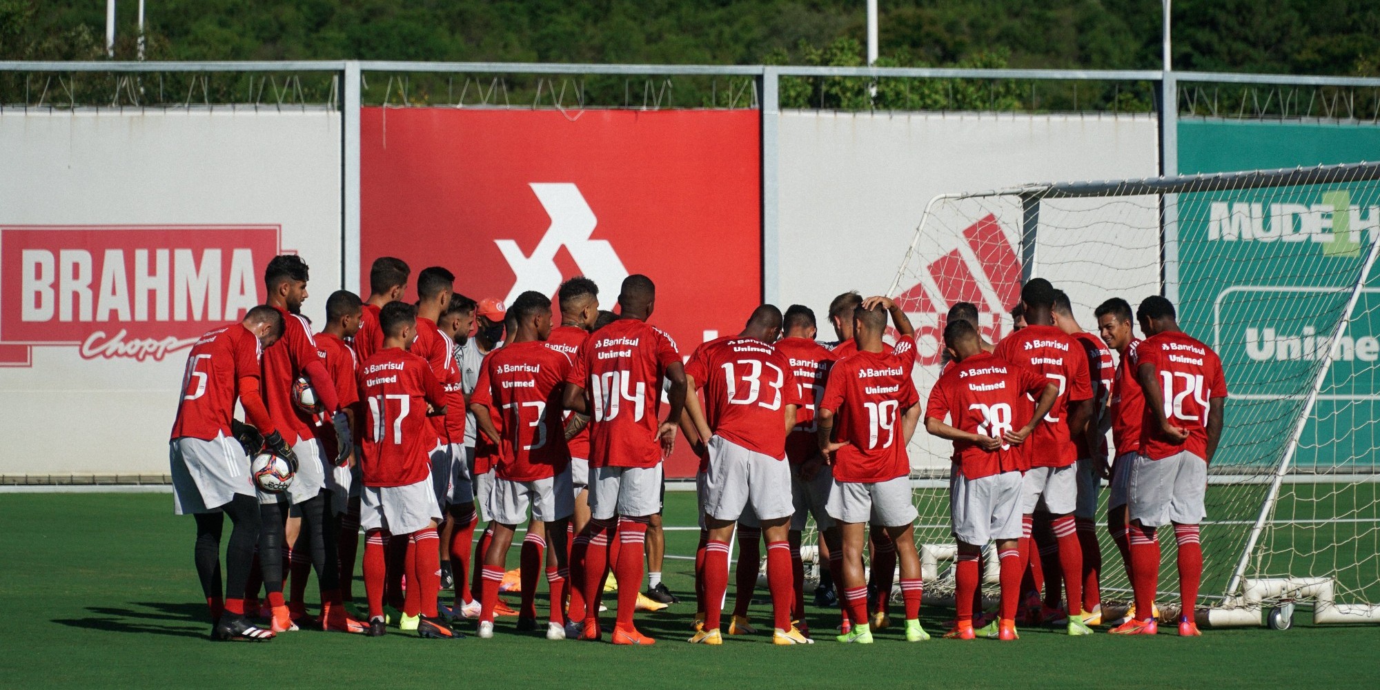 Colorado busca segunda vitória na competição Colorado busca segunda vitória na competição