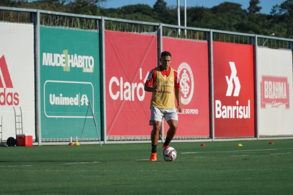 Colorado busca segunda vitória na competição hoje 