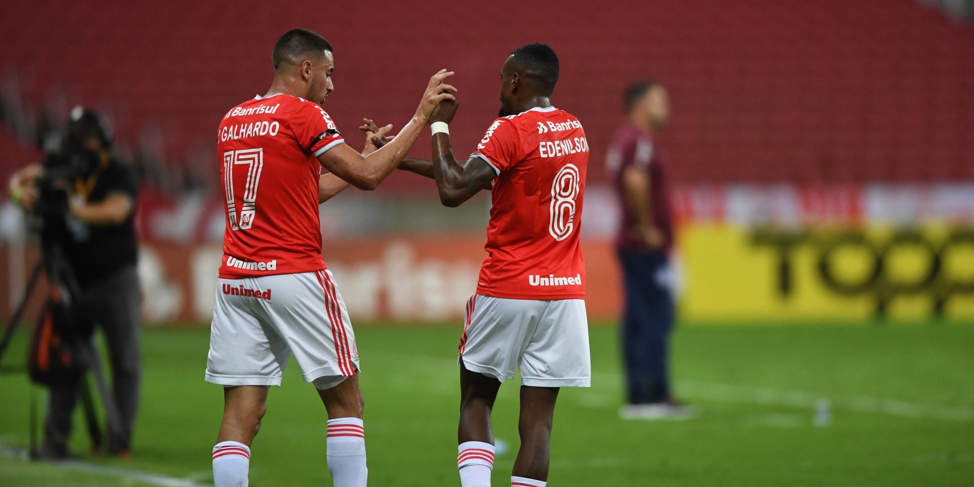 Galhardo e Edenílson marcaram os gols Galhardo e Edenílson marcaram os gols
