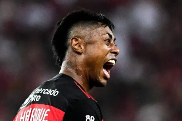 PF investiga jogador de futebol envolvido com manipulação em aposta