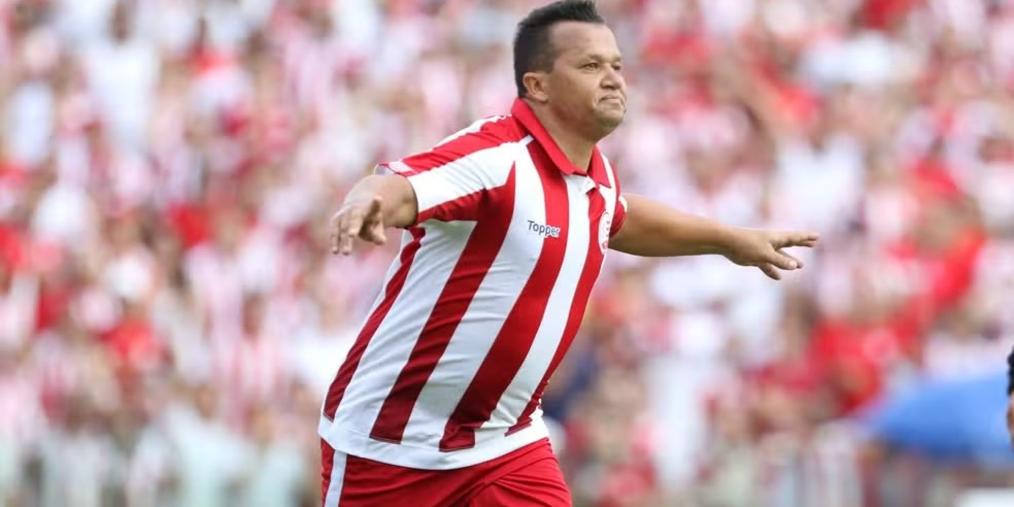 Ídolo do Náutico, ex-atacante Kuki é internado no Recife com quadro de AVC