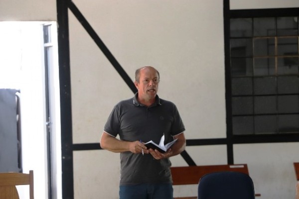  Conforme presidente da Amvat, Marcos Martini, associação defende eleições municipais em 2022