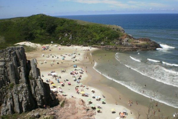 Recurso são destinados a municípios e entidades hospitalares que recebem aumento do fluxo de turistas e da circulação de pessoas na temporada de verão