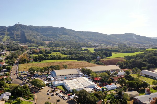 Cerca de 10 mil pessoas prestigiaram o 1º final de semana da Suinofest